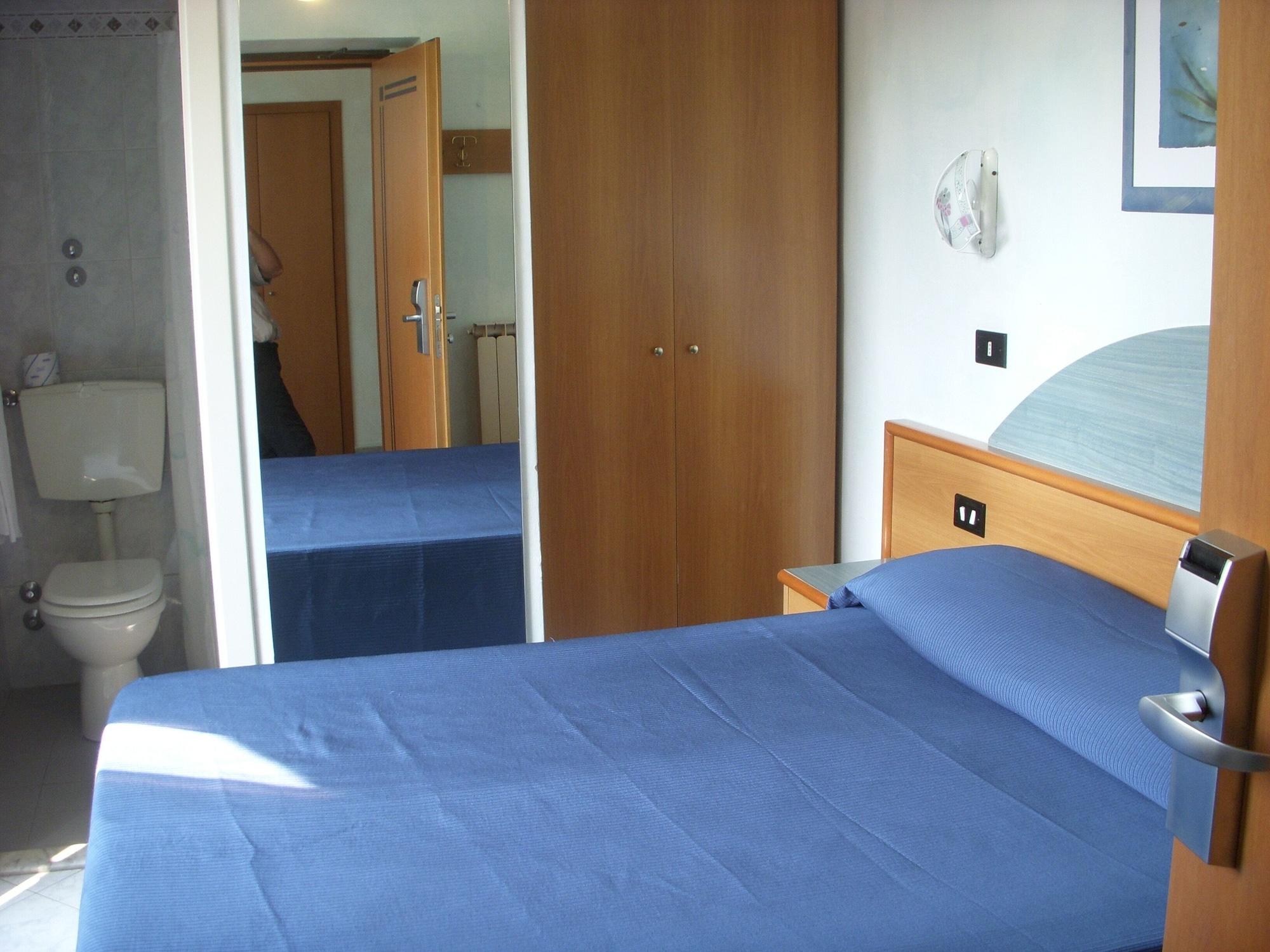 Hotel Roma Marina di Massa Extérieur photo
