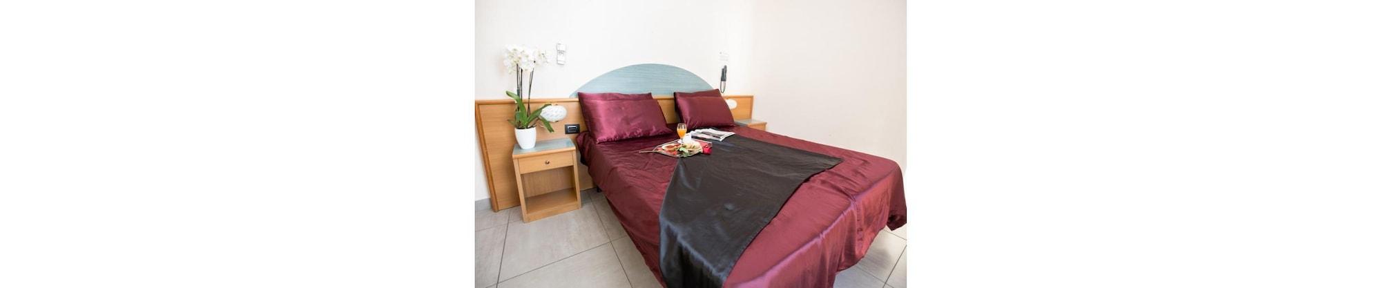 Hotel Roma Marina di Massa Extérieur photo