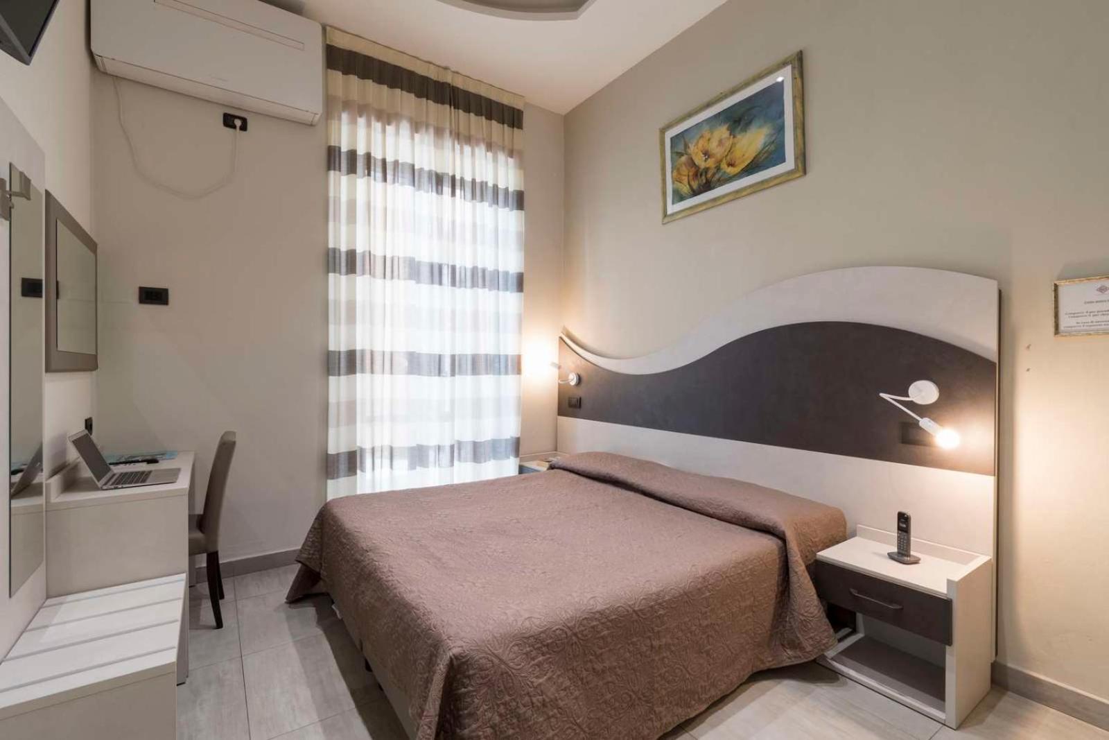 Hotel Roma Marina di Massa Extérieur photo