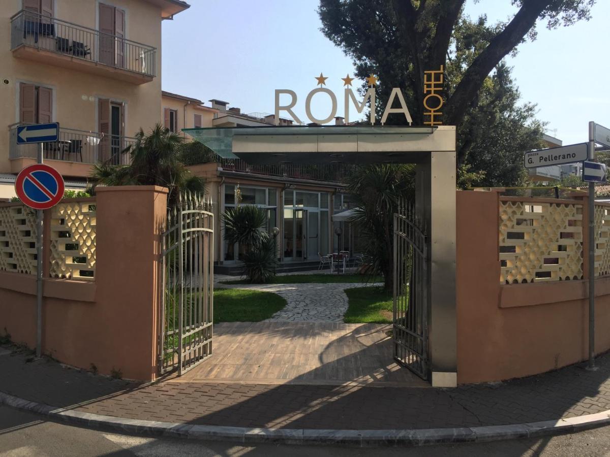 Hotel Roma Marina di Massa Extérieur photo